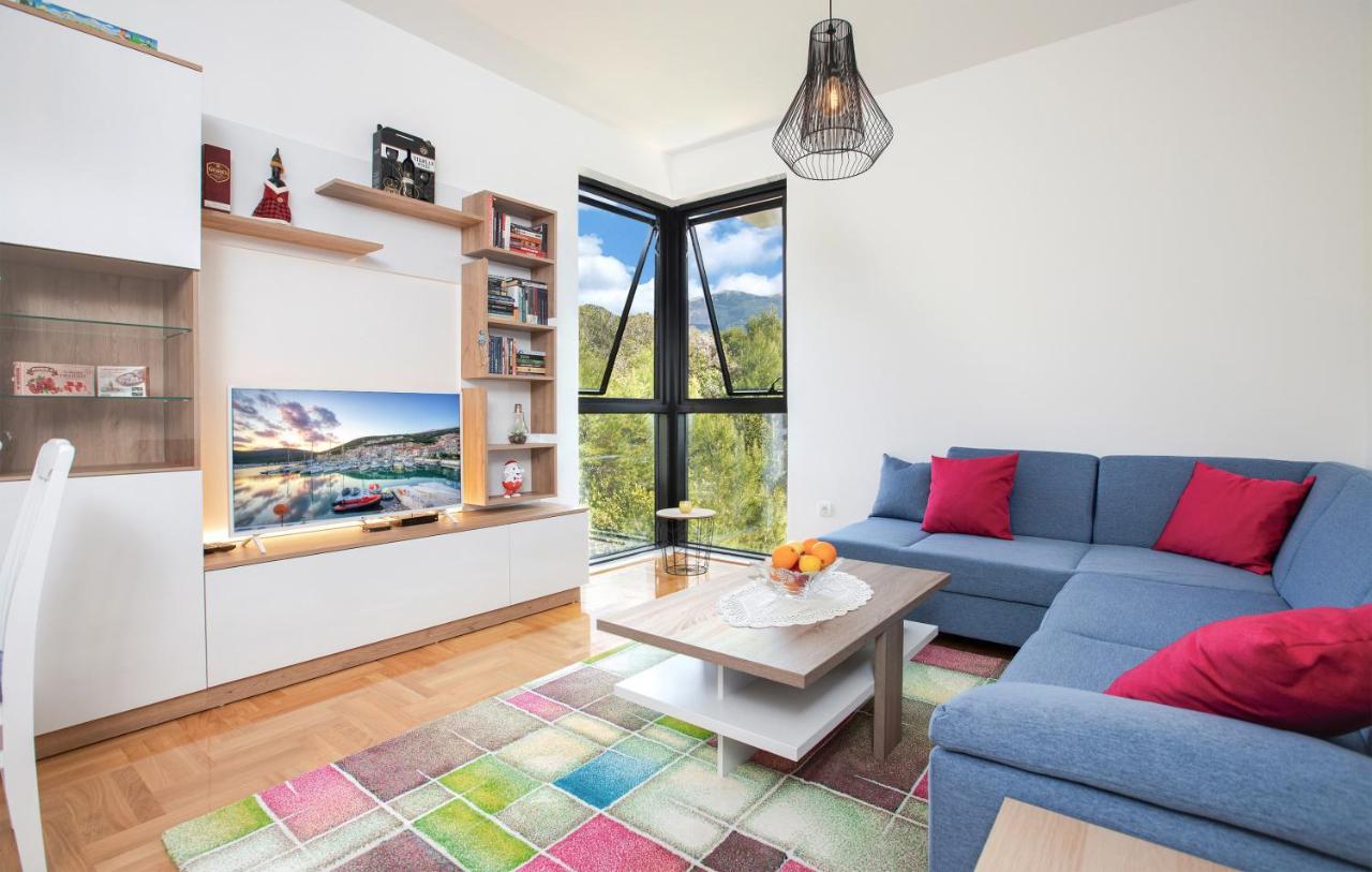 Piskalina Apartment Тиват Екстер'єр фото