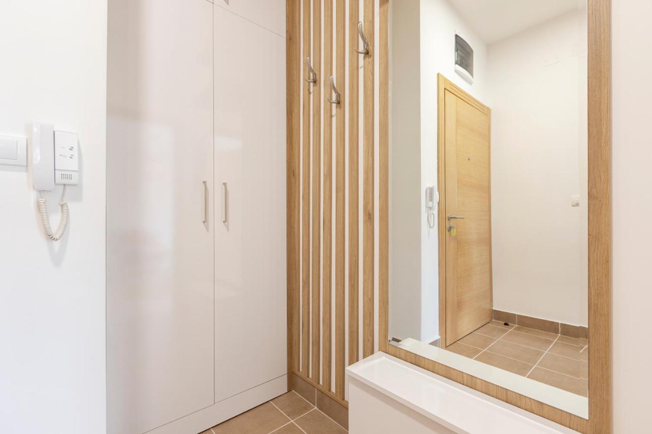 Piskalina Apartment Тиват Екстер'єр фото